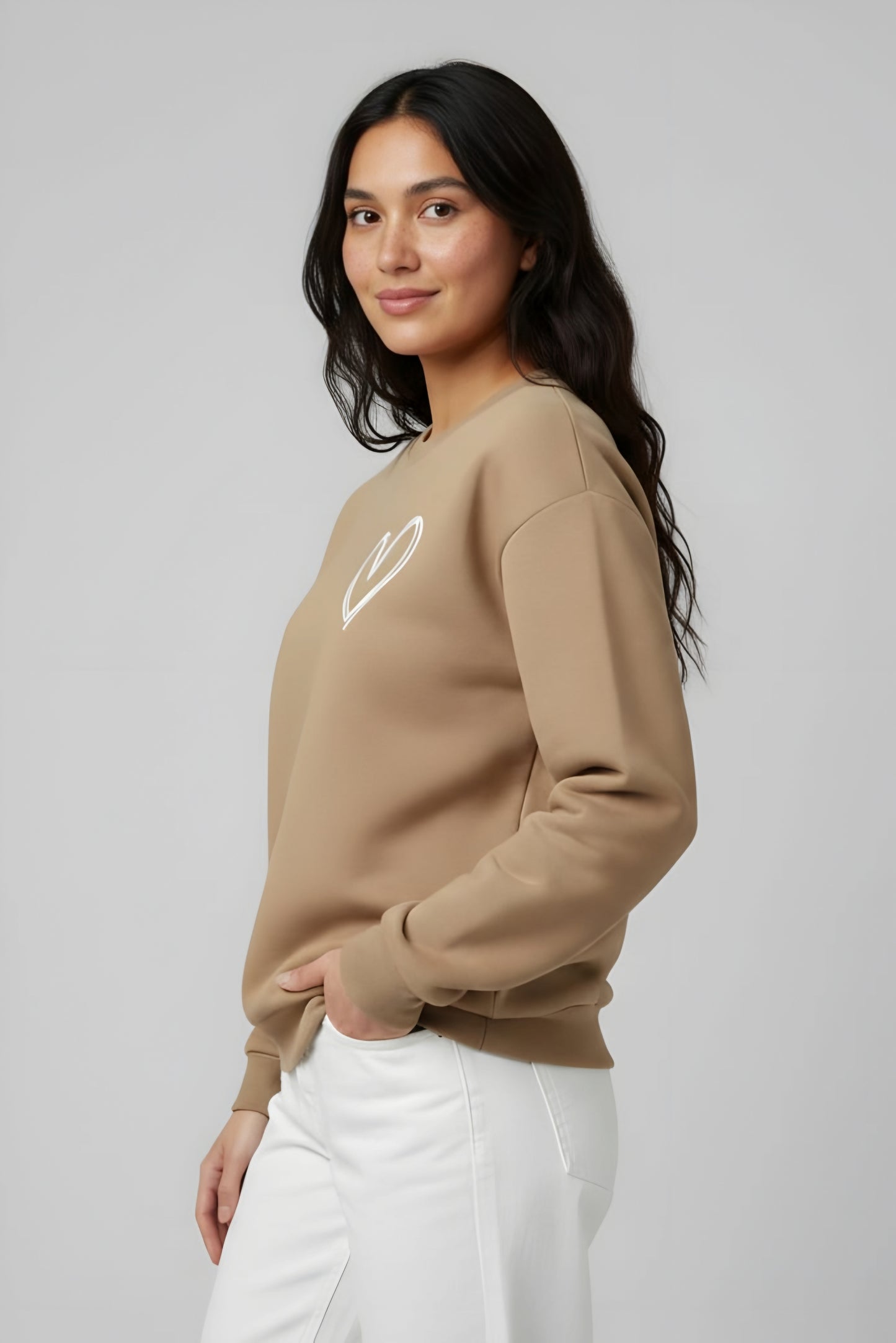 sweatshirt hoodies women khatam ho gaii hai
